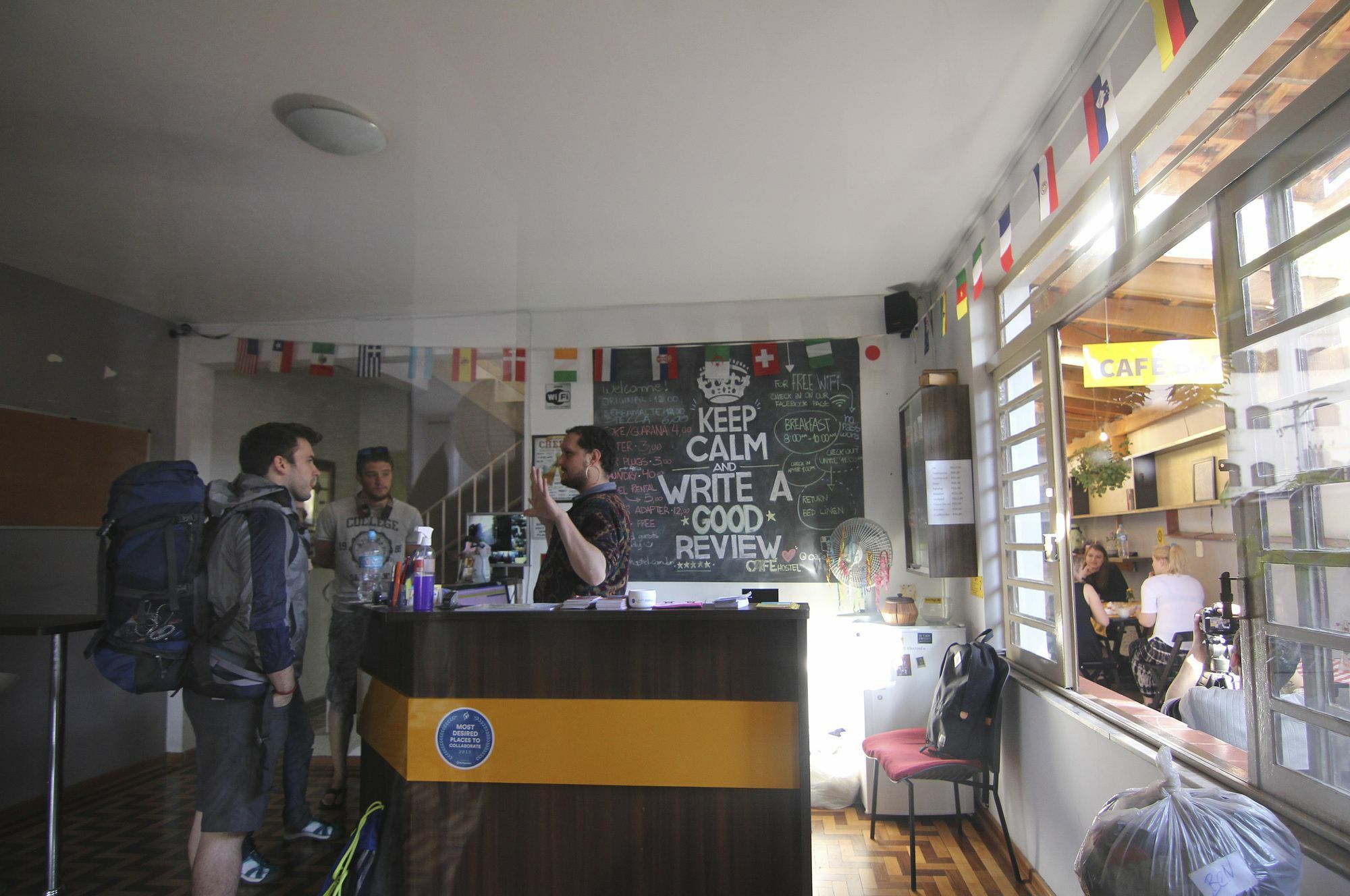 Cafe Albergue *